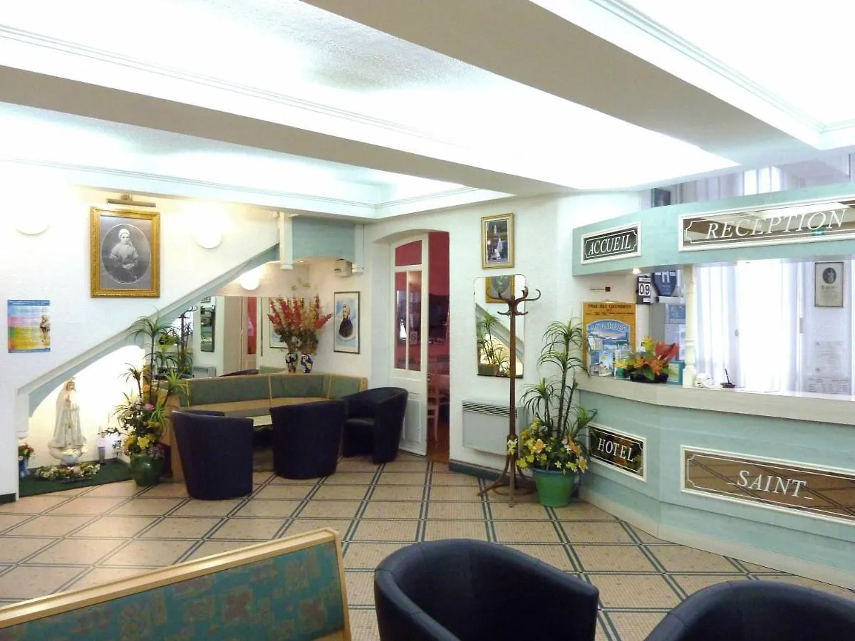 Hotel Saint Julien Lourdes